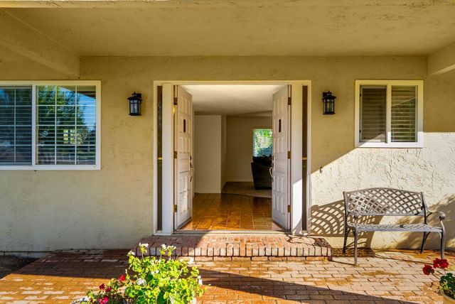 9985-9999 N Shelton Rd, Linden, CA 95236
