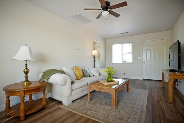 9985-9999 N Shelton Rd, Linden, CA 95236