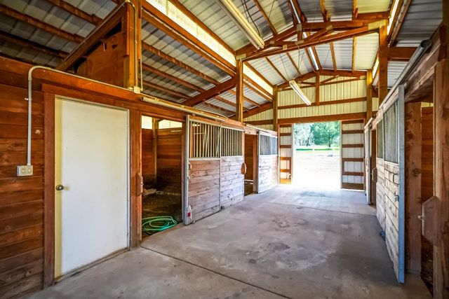 9985-9999 N Shelton Rd, Linden, CA 95236