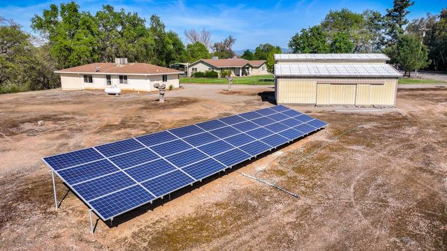 9985-9999 N Shelton Rd, Linden, CA 95236