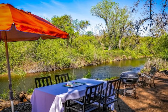 9985-9999 N Shelton Rd, Linden, CA 95236