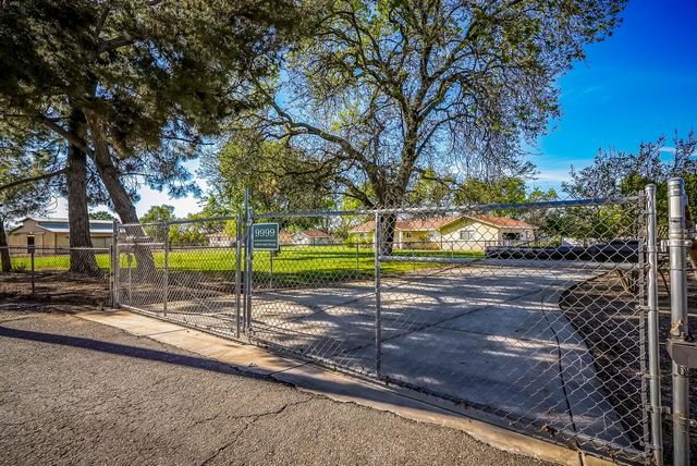 9985-9999 N Shelton Rd, Linden, CA 95236