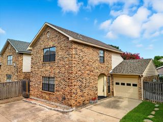 2869 Harbinger Lane, Dallas, TX 75287