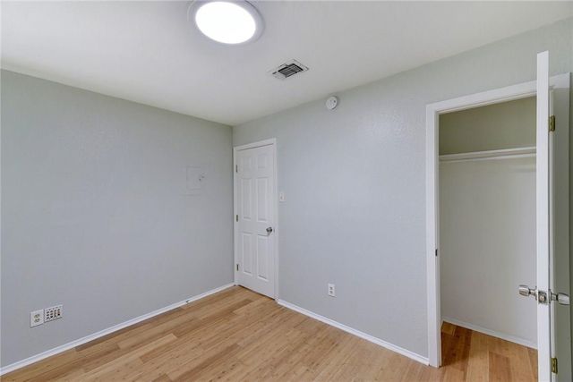 3627 Menchaca RD 215, Austin, TX 78704