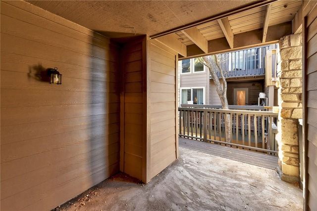 3627 Menchaca RD 215, Austin, TX 78704