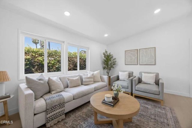 397 Hupa Street, Ventura, CA 93001
