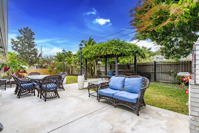 1343 SW Hebner Avenue, Port St. Lucie, Port St Lucie, FL 34953