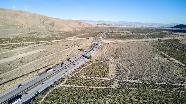 5 Pearl Harbor Memorial Highway, Whitewater, CA 92282