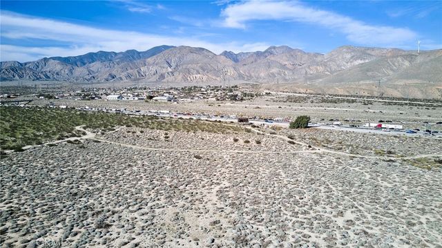 5 Pearl Harbor Memorial Highway, Whitewater, CA 92282