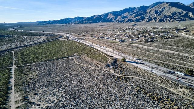 5 Pearl Harbor Memorial Highway, Whitewater, CA 92282