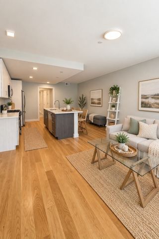 98 Prescott St 3b, Boston, MA 02128