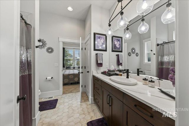 3602 E Mardia St, Meridian, ID 83642