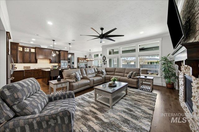 3602 E Mardia St, Meridian, ID 83642