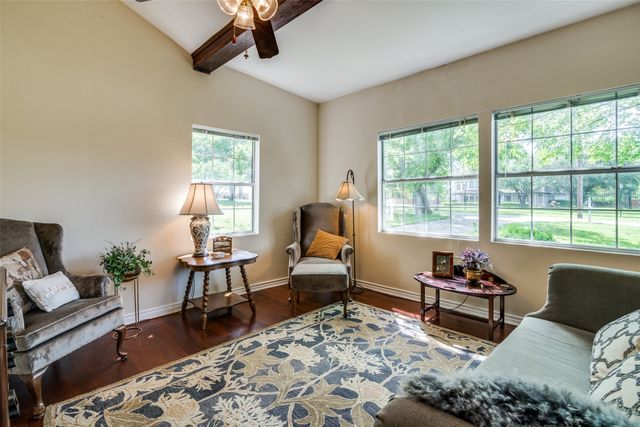 221 Pine Drive, Southlake, TX 76092