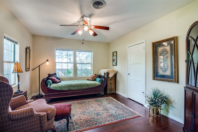 221 Pine Drive, Southlake, TX 76092