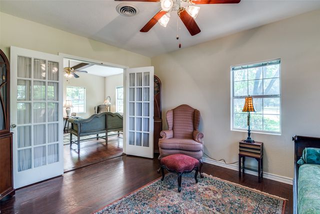 221 Pine Drive, Southlake, TX 76092