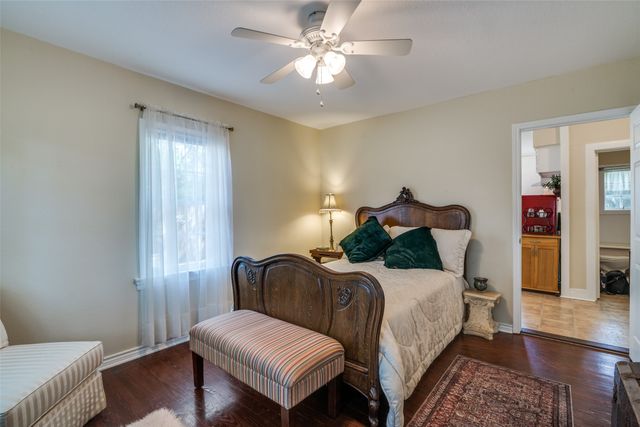 221 Pine Drive, Southlake, TX 76092