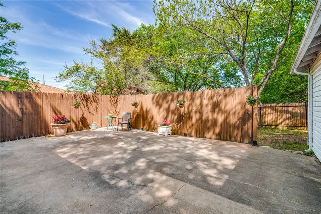 221 Pine Drive, Southlake, TX 76092