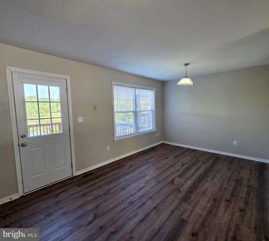 408 MUNSONS HILL COURT, Stafford, VA 22554