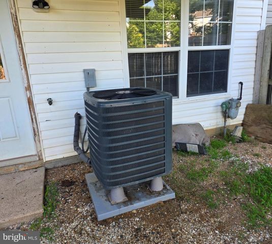408 MUNSONS HILL COURT, Stafford, VA 22554