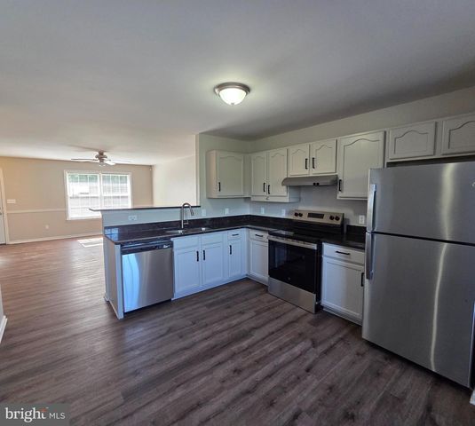 408 MUNSONS HILL COURT, Stafford, VA 22554