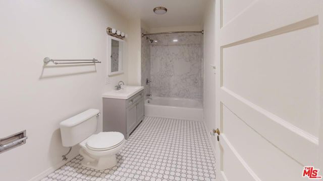 487 43rd 1, Oakland, CA 94609