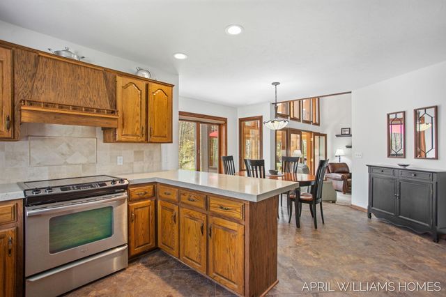 6801 Wildwood Drive, Port Sheldon Twp, MI 49460