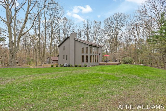 6801 Wildwood Drive, Port Sheldon Twp, MI 49460