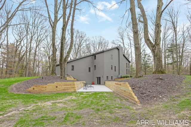 6801 Wildwood Drive, Port Sheldon Twp, MI 49460