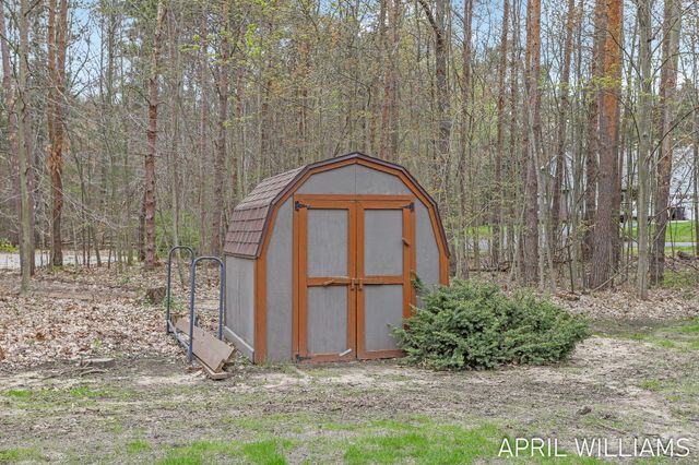 6801 Wildwood Drive, Port Sheldon Twp, MI 49460