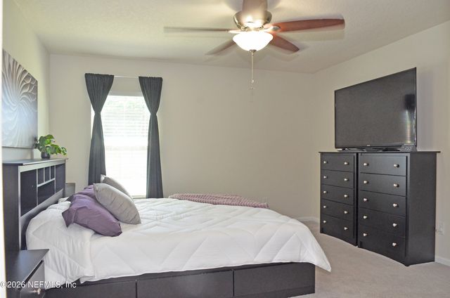 65084 LAGOON FOREST Drive, Yulee, FL 32097