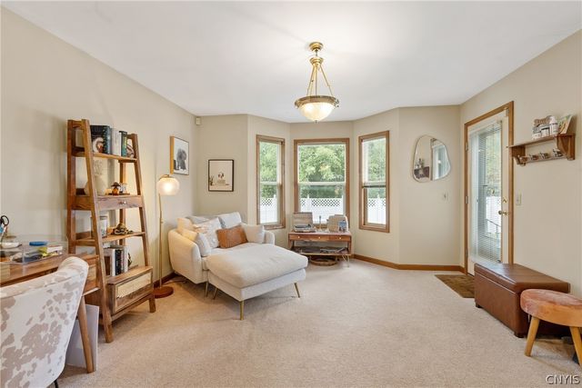 6147 Palm Summit Circle, Cicero, NY 13039