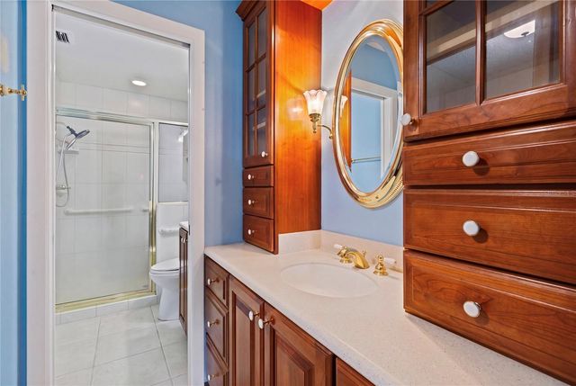 1105 LENNA AVENUE, Seffner, FL 33584