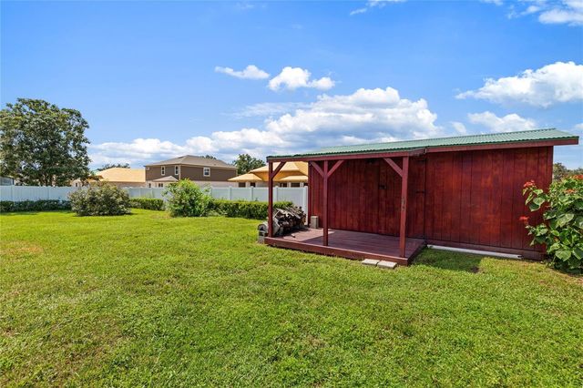 1105 LENNA AVENUE, Seffner, FL 33584