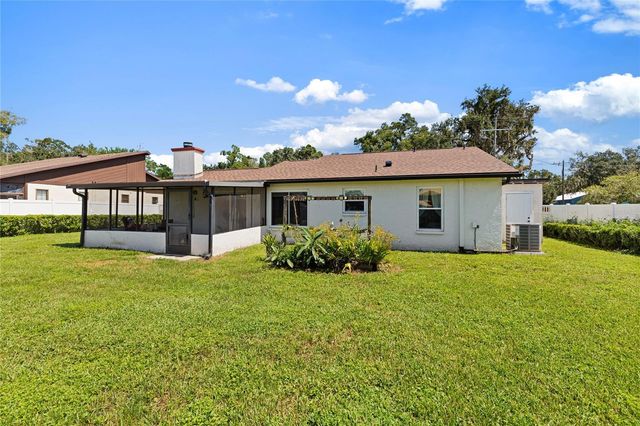 1105 LENNA AVENUE, Seffner, FL 33584