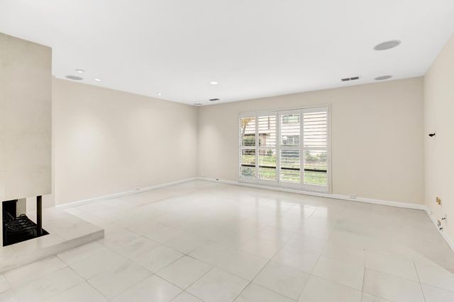 1108 Dunbarton Cir, Sacramento, CA 95825