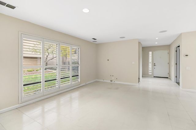 1108 Dunbarton Cir, Sacramento, CA 95825