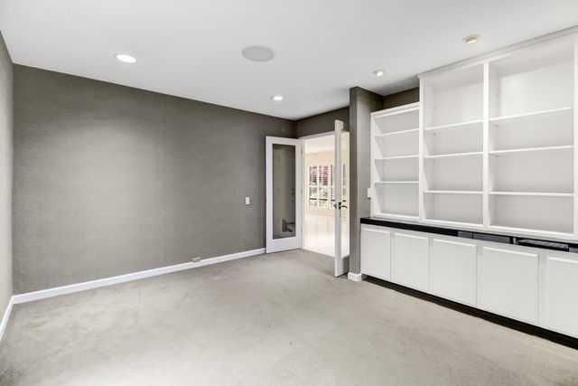 1108 Dunbarton Cir, Sacramento, CA 95825