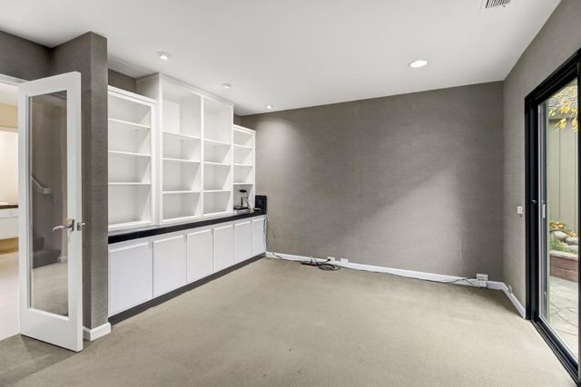 1108 Dunbarton Cir, Sacramento, CA 95825