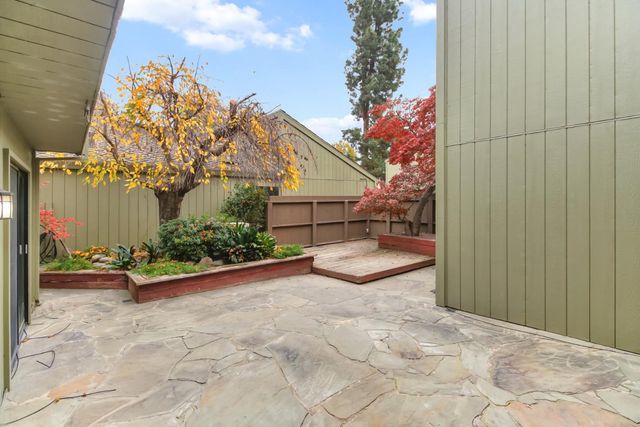 1108 Dunbarton Cir, Sacramento, CA 95825