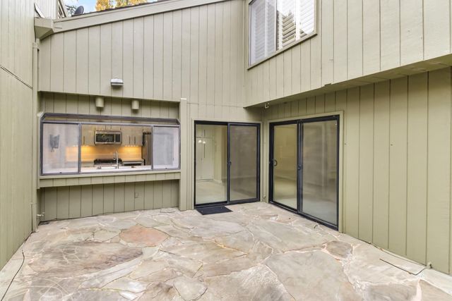 1108 Dunbarton Cir, Sacramento, CA 95825