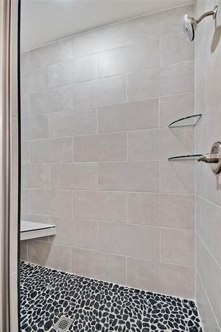 5 Stoneleigh Lane, Bella Vista, AR 72715