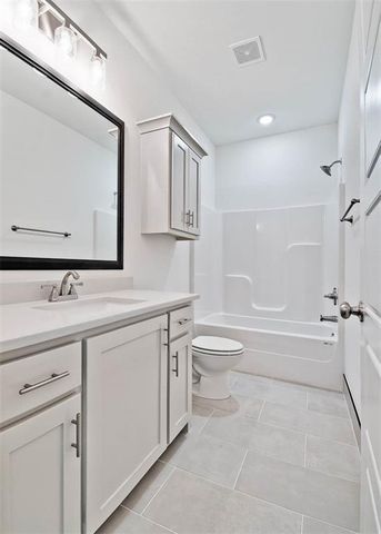 5 Stoneleigh Lane, Bella Vista, AR 72715