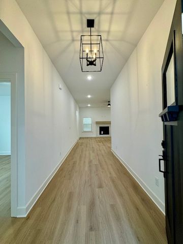 5 Stoneleigh Lane, Bella Vista, AR 72715