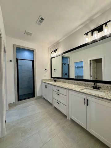 5 Stoneleigh Lane, Bella Vista, AR 72715