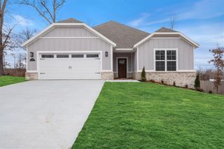 5 Stoneleigh Lane, Bella Vista, AR 72715
