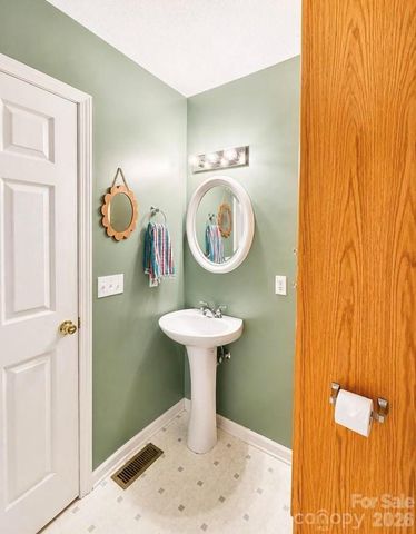 5189 Canary Court, Granite Falls, NC 28630