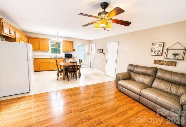 5189 Canary Court, Granite Falls, NC 28630