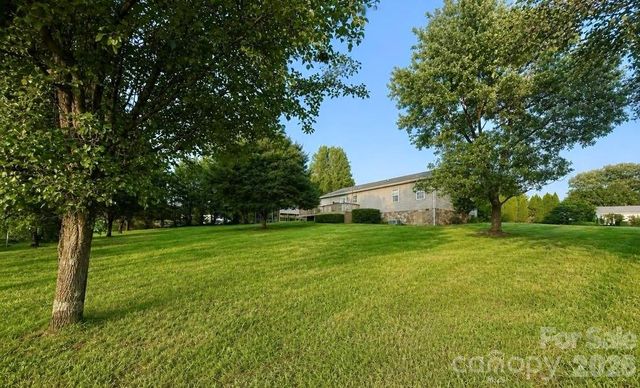 5189 Canary Court, Granite Falls, NC 28630