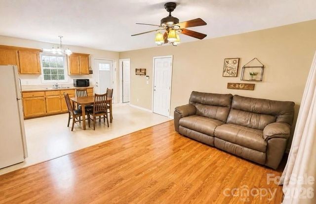 5189 Canary Court, Granite Falls, NC 28630